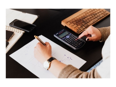 Why Hiring Local Bookkeepers Benefits Your Business in 2025