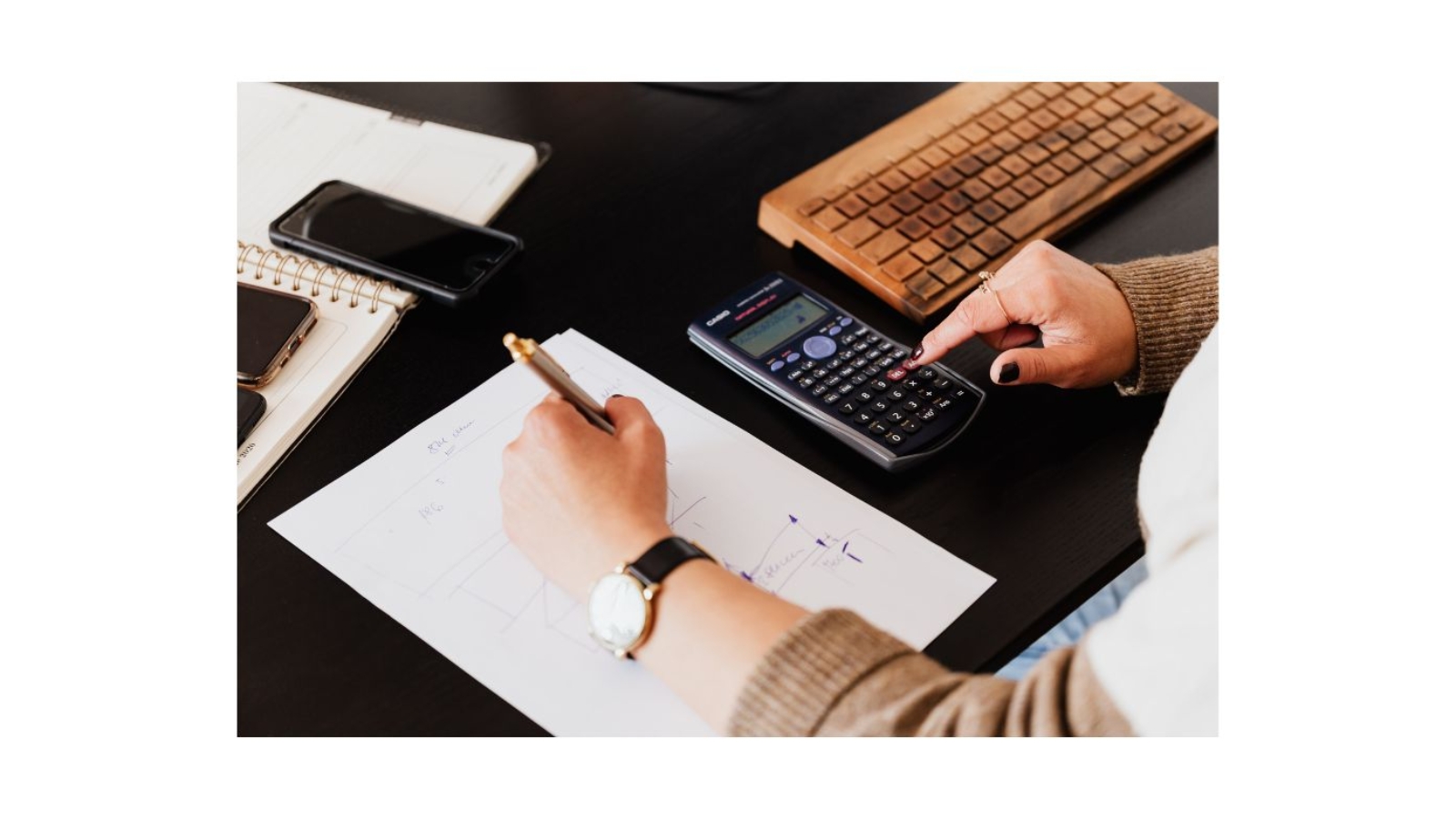 How Regular Bookkeeping Helps Tradespeople Avoid Last-Minute Stress