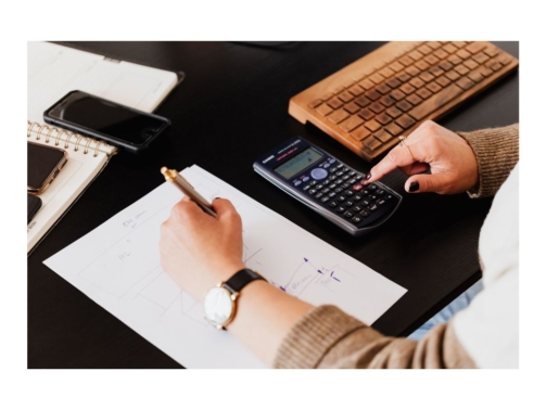 How Regular Bookkeeping Helps Tradespeople Avoid Last-Minute Stress